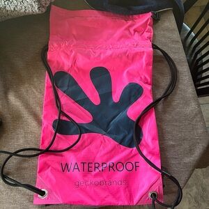 Geckobrands-waterproof drawstring packable backpack hot pink